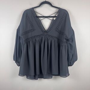 Les Soeurs Top Women Small Gray Crochet Lace Puff Sleeve Whimsygoth Fairy Grunge